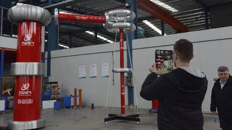 局部放電試驗(yàn)設(shè)備